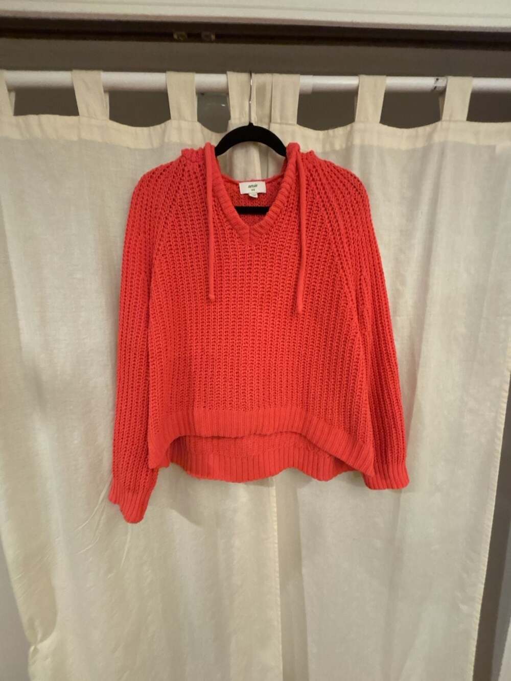 Aerie Women's Size M Chunky Knit Hooded Sweater